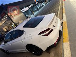جنسس G70